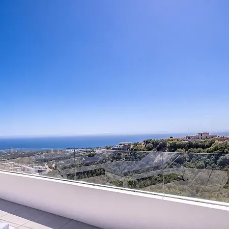 Fabulous Modern Sea View Bliss Apartment Marbella