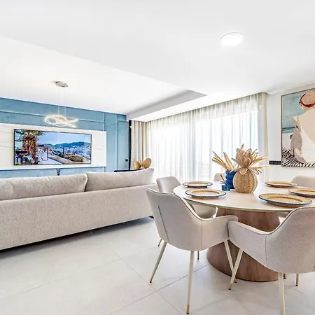 Fabulous Modern Sea View Bliss 아파트 *