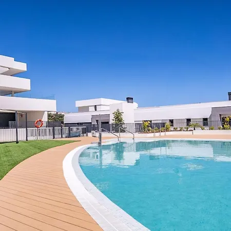 Fabulous Modern Sea View Bliss *