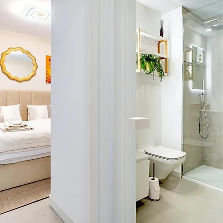 아파트 Fabulous Modern Sea View Bliss 마르베야