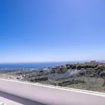 Fabulous Modern Sea View Bliss Apartamento Marbella