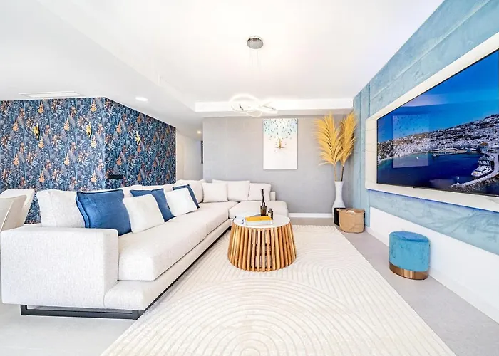 Apartamento Fabulous Modern Sea View Bliss