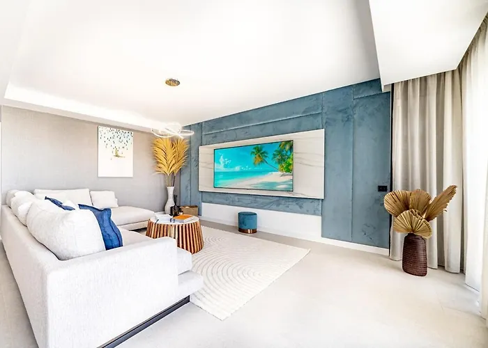Fabulous Modern Sea View Bliss Apartamento Marbella