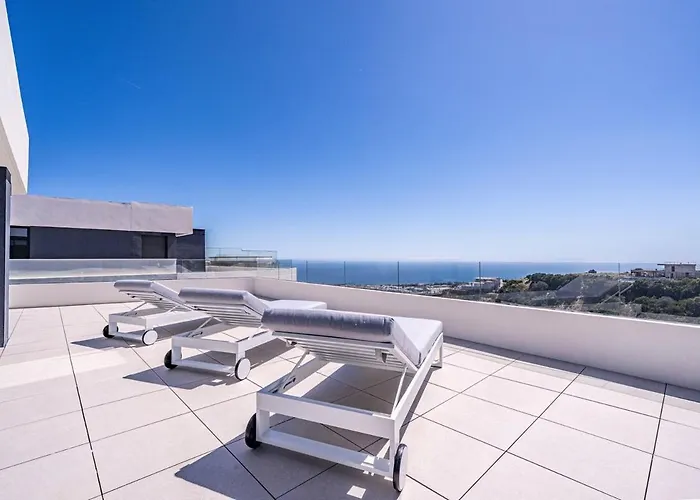 Fabulous Modern Sea View Bliss Apartmán Marbella